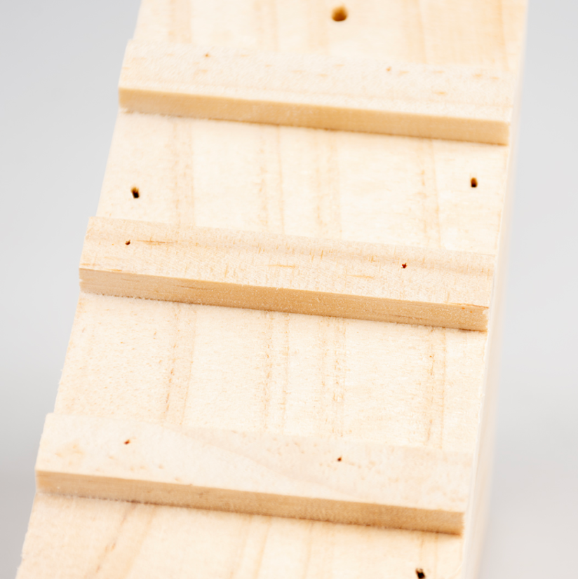 DUVO Dřevěné schody pro hlodavce 14x6x9cm.